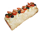 Клубничный меренговый рулет
